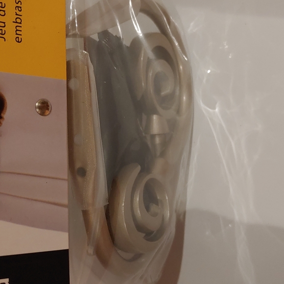 Pair of Umbra Drapery Scarf Holder /Curtain Holdback Set - Picture 3 of 3